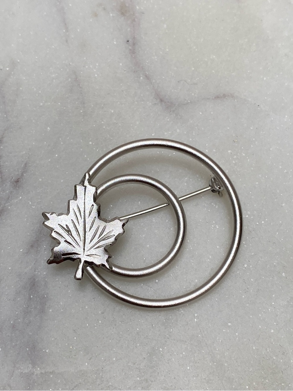 Vintage - Silver Maple Leaf Circular Brooch